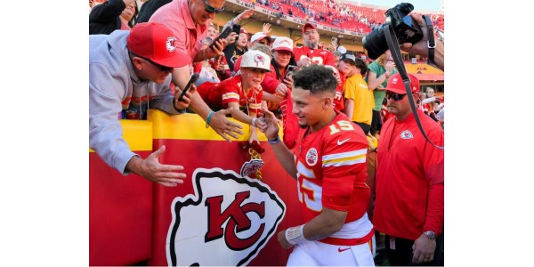 De la domination des Chiefs à une lutte acharnée, qui remportera le titre de l'AFC Ouest ?